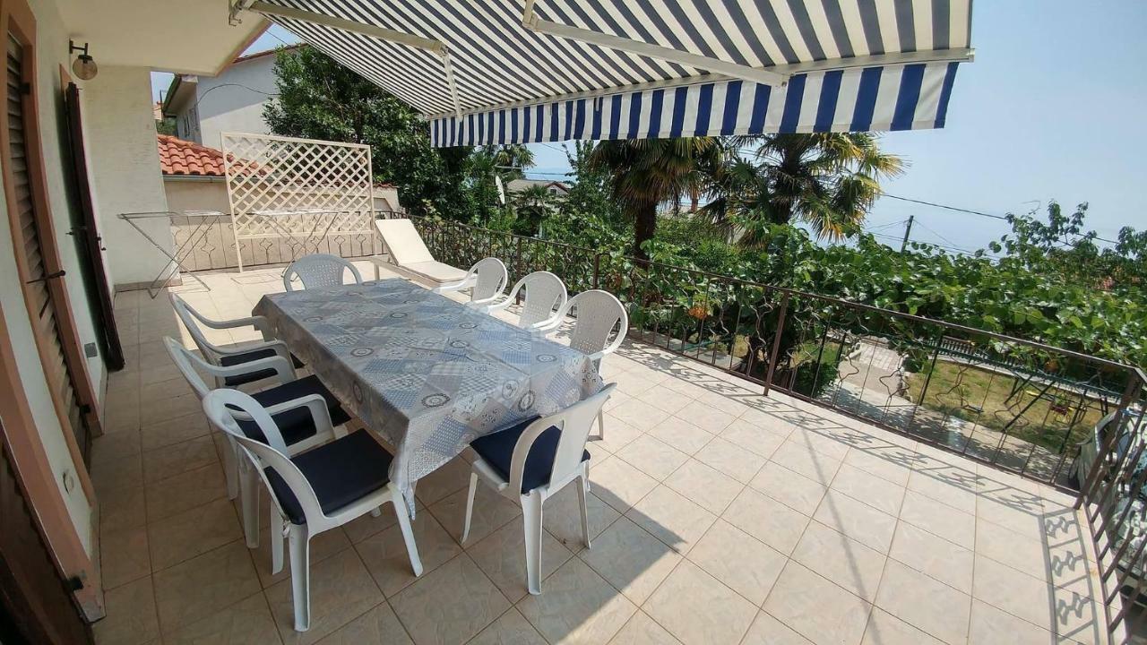 Guest House Ivo Lovran Εξωτερικό φωτογραφία