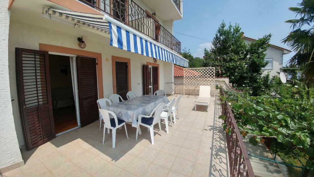 Guest House Ivo Lovran Εξωτερικό φωτογραφία