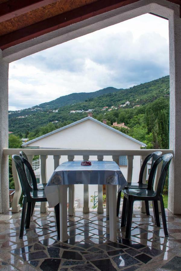 Guest House Ivo Lovran Εξωτερικό φωτογραφία