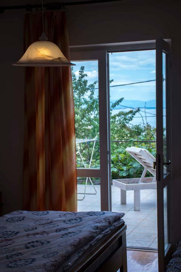 Guest House Ivo Lovran Εξωτερικό φωτογραφία