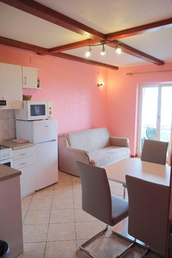 Guest House Ivo Lovran Εξωτερικό φωτογραφία