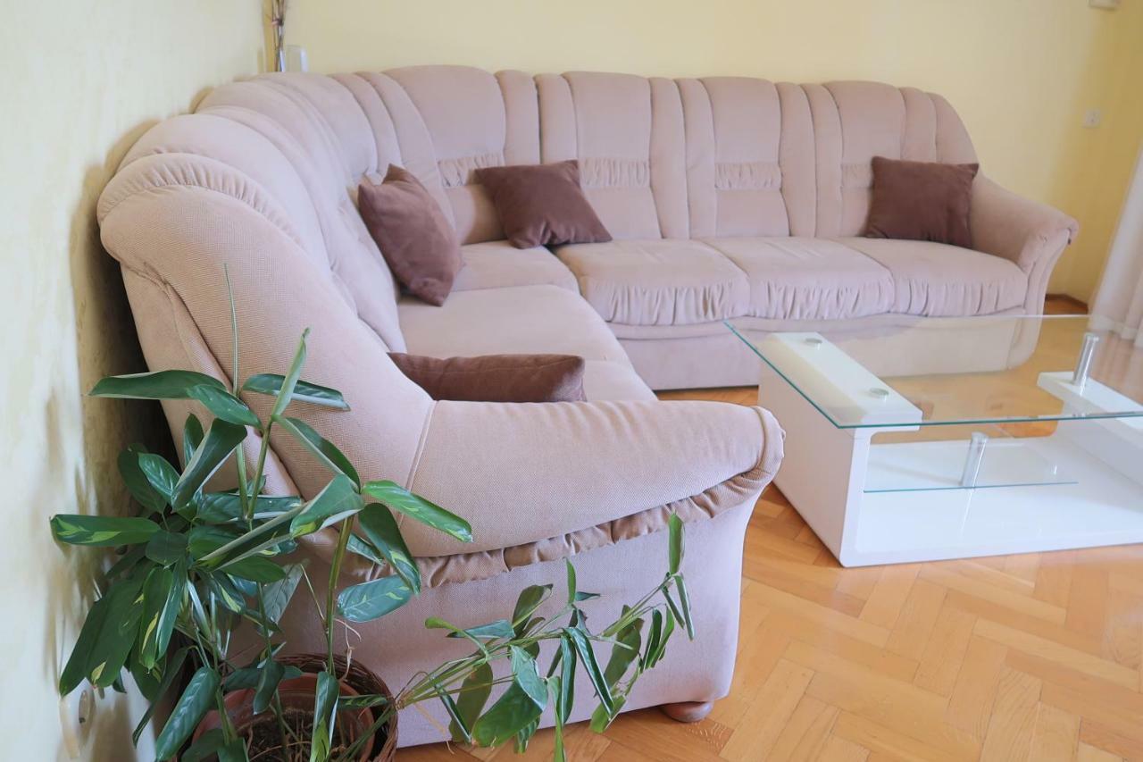 Guest House Ivo Lovran Εξωτερικό φωτογραφία