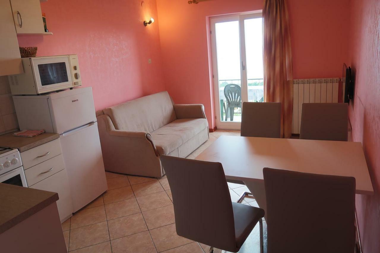 Guest House Ivo Lovran Εξωτερικό φωτογραφία